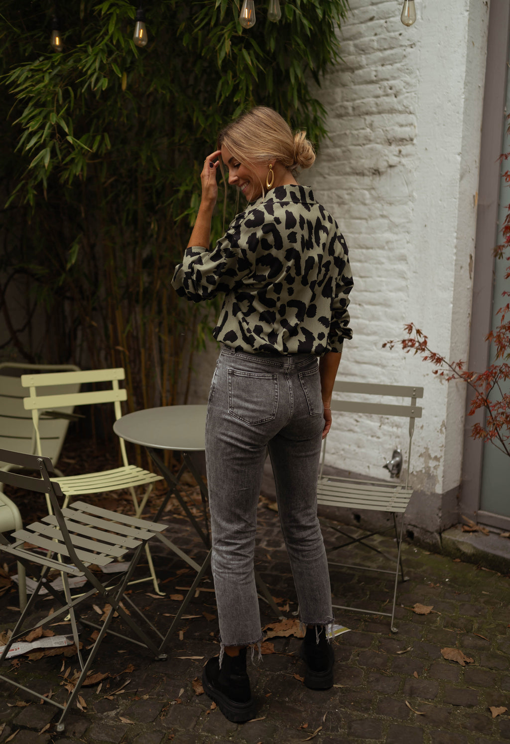 Tymou shirt - khaki with leopard pattern