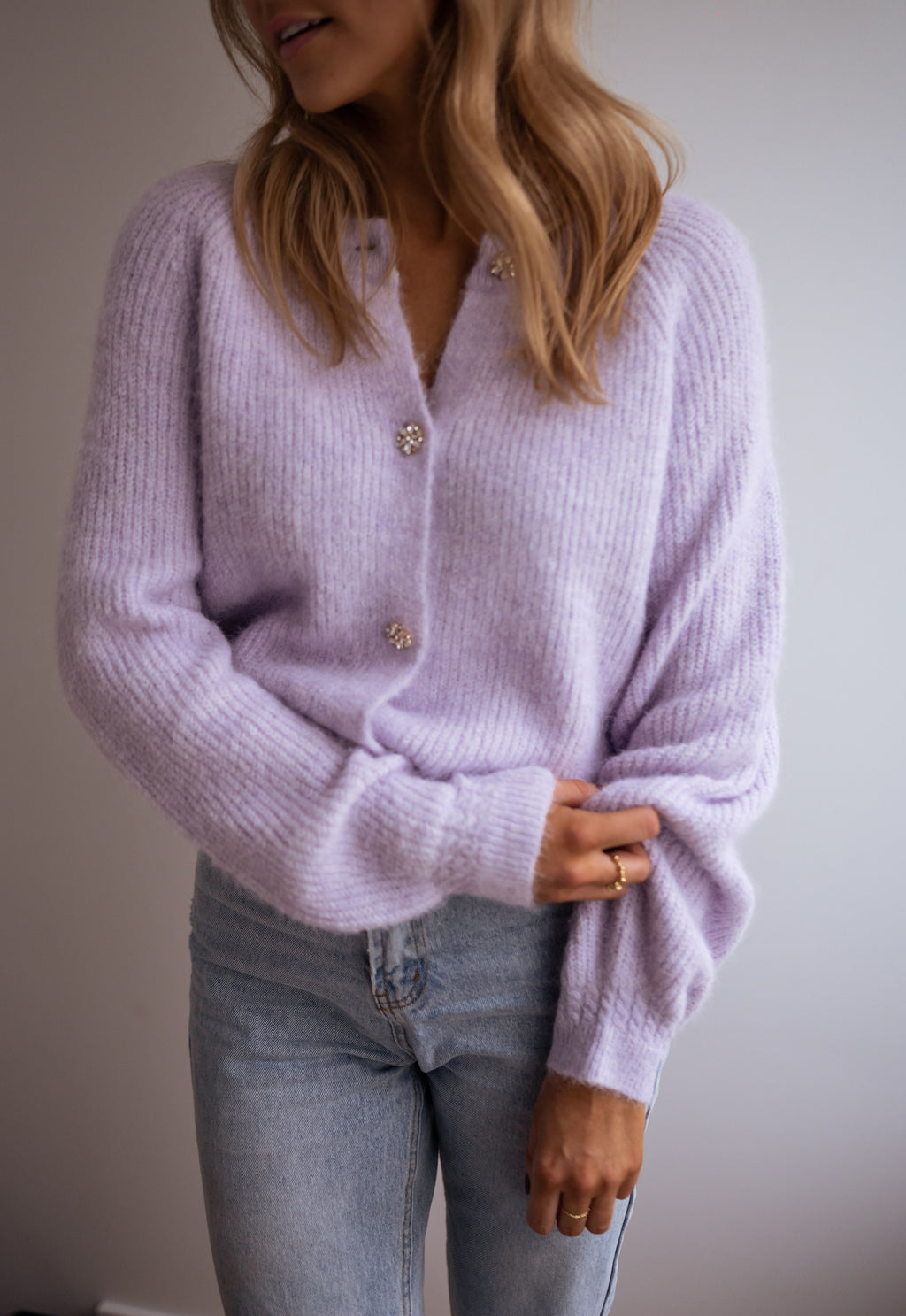 Cardigan Isa - Lilac with shiny buttons