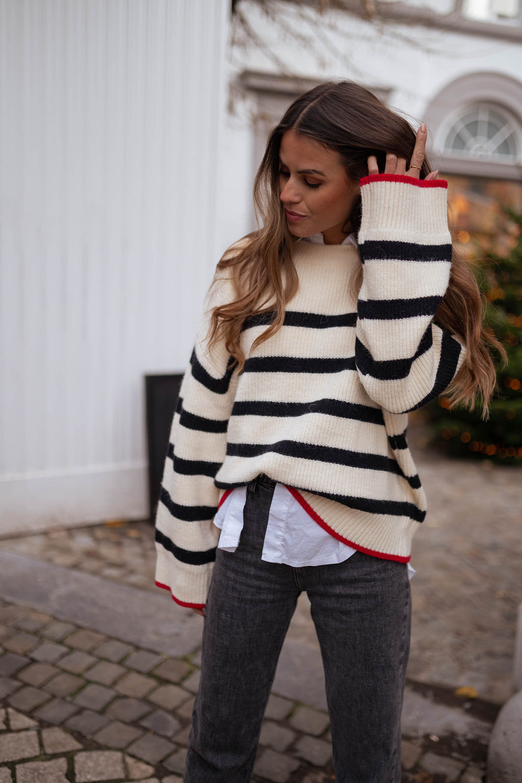 Ariba sweater - With lines 