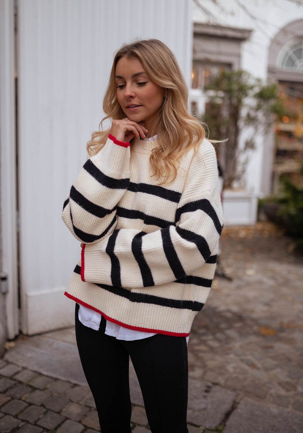 Ariba sweater - With lines 